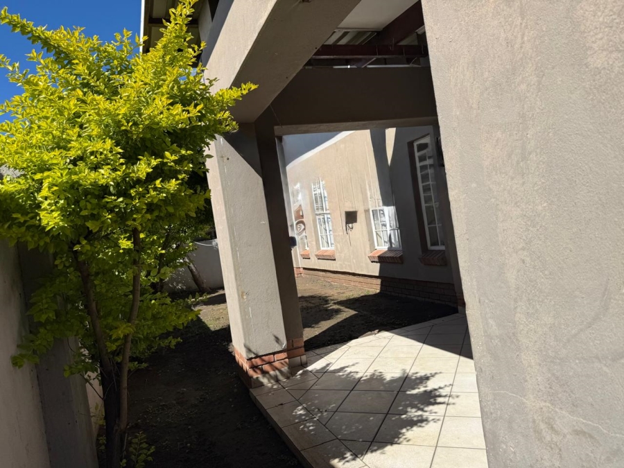 3 Bedroom Property for Sale in Waterval East North West